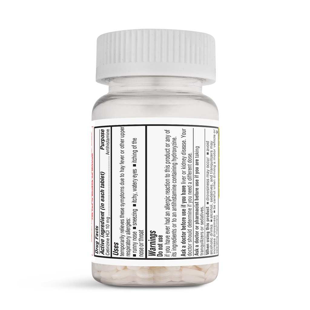 Famora Cetirizine HCl 10 mg, 365 tablets bottle showing the Drug Facts label on the side.